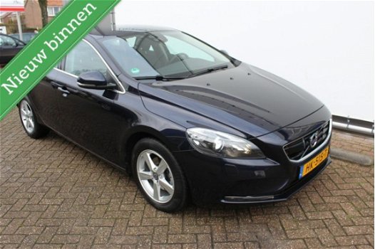 Volvo V40 - 2.0 D2 Summum Adaptive Cruise Contrl - 1