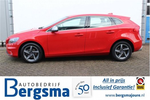 Volvo V40 - 2.0 D2 R-Design Xenon Winterline - 1