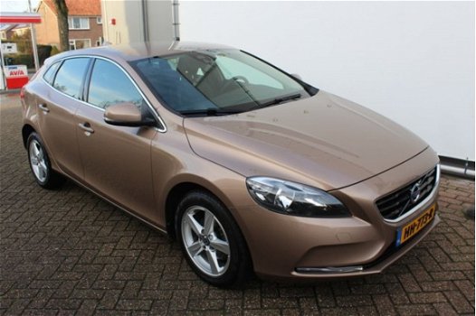 Volvo V40 - 2.0 D2 Summum Business - 1