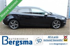 Volvo V40 - R-Design Xenon| Vol Leer | Winterline