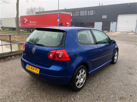 Volkswagen Golf - 1.6 FSI Turijn Motor defect HANDEL/EXPORT - 1