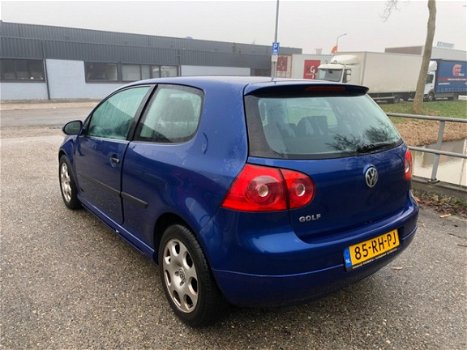 Volkswagen Golf - 1.6 FSI Turijn Motor defect HANDEL/EXPORT - 1