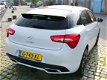 Citroën DS5 - 1.6 THP So Chic 156-pk, Panorama, Cruise, Navigatie, 18-i velgen, Climate control, Par - 1 - Thumbnail