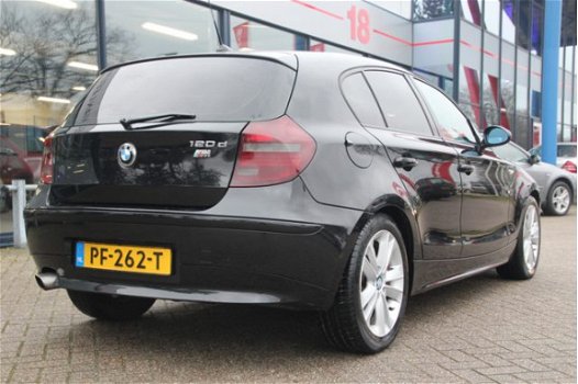 BMW 1-serie - 120d High Executive | Navigatie | Elek. stoelen | Cruise | Clima | - 1