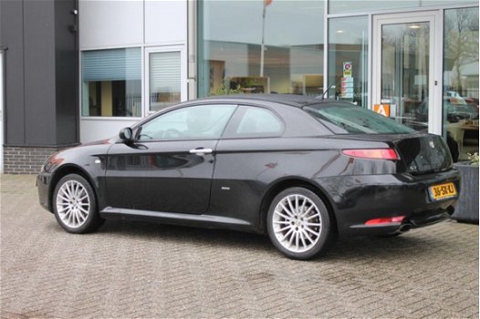 Alfa Romeo GT - 2.0 JTS SeleSpeed, Automaat, Leder, Navi, Clima - 1