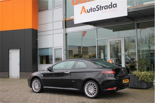 Alfa Romeo GT - 2.0 JTS SeleSpeed, Automaat, Leder, Navi, Clima - 1