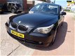 BMW 5-serie - 523i Business Line Navi, Half leder, PDC, Airco, Cruise control - 1 - Thumbnail