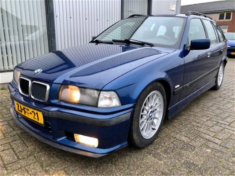 BMW 3-serie Touring - 316i Sport Edition M3 pakket. Inruilkoopje - 1