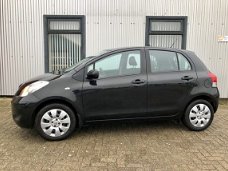 Toyota Yaris - 1.3 VVTi Comfort 5 deurs, airco