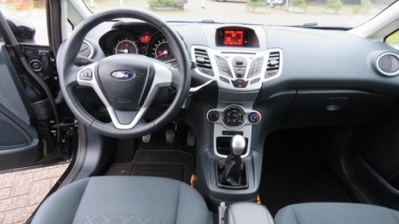 Ford Fiesta - 1.6 TDCi ECOnetic Lease Trend Airco, 111107 km (zeer zuinig ) - 1
