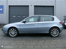 Alfa Romeo 147 - - 1.6 T.Spark Progression