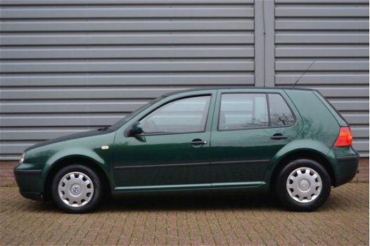 Volkswagen Golf - 1.4-16V Comfortline 5 Deurs Airco Trekhaak APK + Inruil Mogelijk - 1