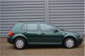 Volkswagen Golf - 1.4-16V Comfortline 5 Deurs Airco Trekhaak APK + Inruil Mogelijk - 1 - Thumbnail