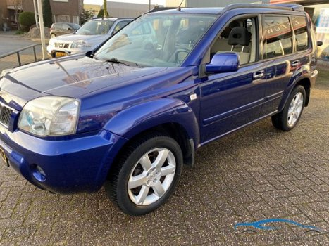 Nissan X-Trail - 2.0 Columbia Style 2wd - 1