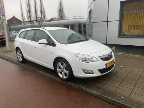 Opel Astra Sports Tourer - 1.3 CDTi S/S Business Edition NAp AIrco - 1