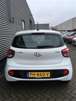 Hyundai i10 - 1.0i Go 2017 (Navi / Cruise / Climate / Bluetooth) - 1