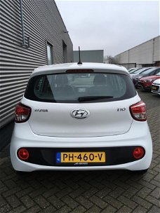 Hyundai i10 - 1.0i Go 2017 (Navi / Cruise / Climate / Bluetooth)