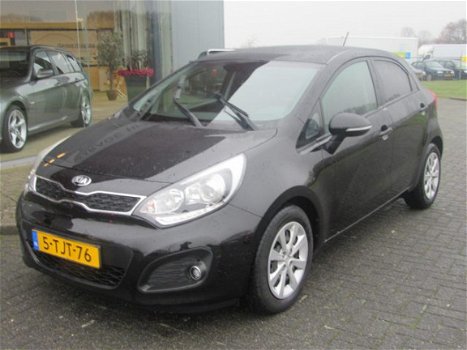 Kia Rio - 1.2 CVVT Super Pack 5 deurs Clima , Audio, LED (occasion) - 1