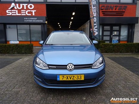 Volkswagen Golf - 1.6 TDI BlueMotion / Navigatie / PDC - 1