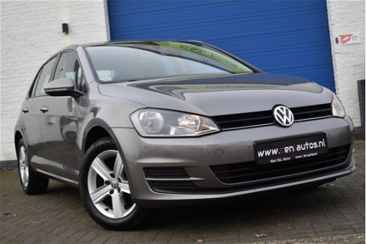 Volkswagen Golf - 1.2 TSI Trendline | PDC | Clima | - 1