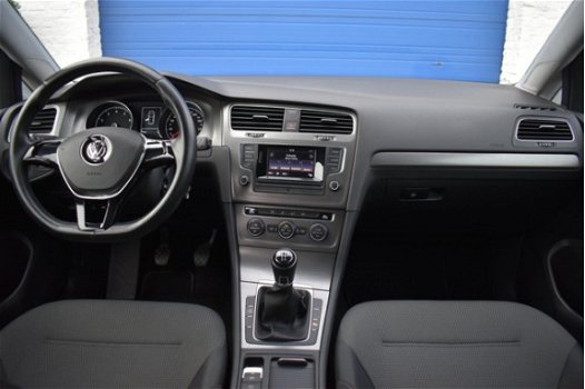 Volkswagen Golf - 1.2 TSI Trendline | PDC | Clima | - 1