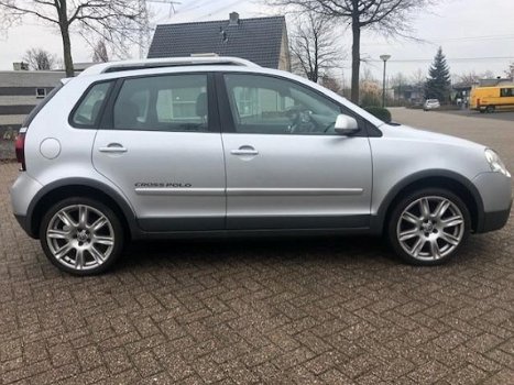 Volkswagen Polo - 1.2-12V Cross - 1