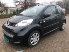 Peugeot 107 - 1.0-12V Millesim 200 (TOPCONDITIE)