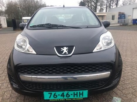 Peugeot 107 - 1.0-12V Millesim 200 (TOPCONDITIE) - 1