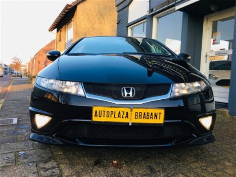 Honda Civic - 1.4 Type S / CRUISE/ STOELVERW/ PDC/ AUX/ CLIMATE/ VOLL/ NIEUWE APK - 1