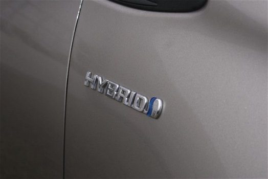 Toyota Yaris - 1.5 Hybrid Aspiration / Automaat - 1