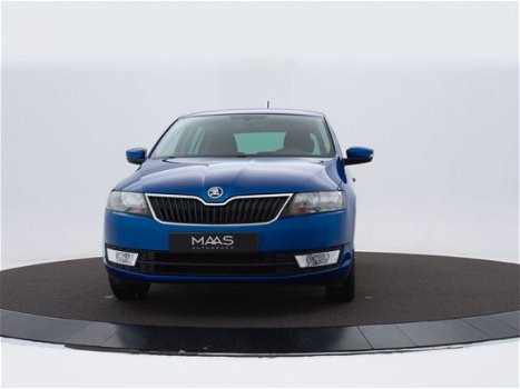 Skoda Rapid Spaceback - 1.2 Tsi 90pk GreenTech JOY | Navigatie | Clima | P-Sensoren | Stoel Verwarmi - 1