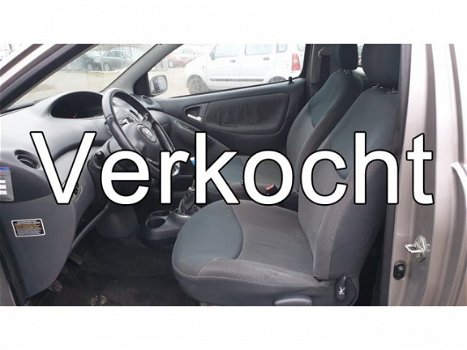 Toyota Yaris - 1.4 D-4D Sol Goed rijdende en nette Yaris Airco Electr pakket - 1