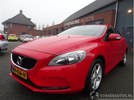 Volvo V40 - 1.5 T2 Kinetic 90kw airco navi - 1