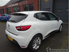 Renault Clio - 0.9 TCe Limited 66kw navi