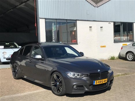 BMW 3-serie - 320i High Executive AUT/ MPAKKET/ Leer/ NAP/ APK - 1