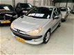 Peugeot 206 - 1.6-16V XS Premium /nieuwe apk/ lm velgen/ leer/Nap - 1 - Thumbnail