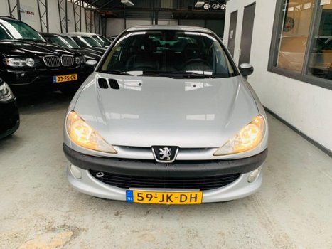 Peugeot 206 - 1.6-16V XS Premium /nieuwe apk/ lm velgen/ leer/Nap - 1