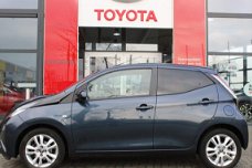 Toyota Aygo - 1.0 VVT-i x-joy | All-Season | 1e eigenaar | Dealer onderhouden