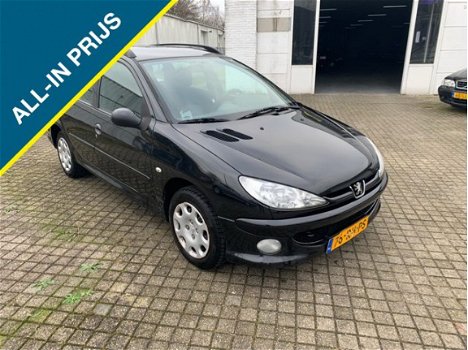 Peugeot 206 SW - 1.4 Air-line 2, Airco, nieuw APK - 1