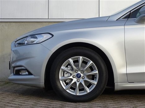 Ford Mondeo - 2.0 TDCI 150PK AUT | Leder | Elektrisch verstelbare voorstoelen | Trekhaak | Stoelverw - 1