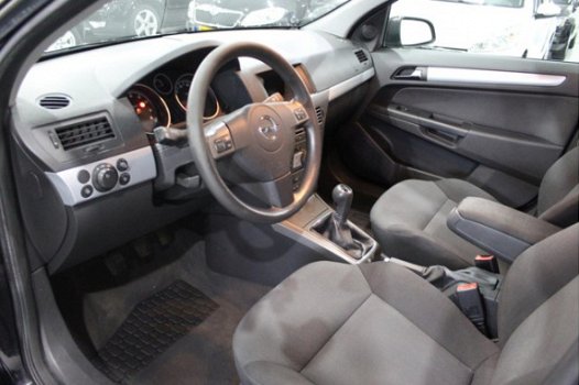Opel Astra Wagon - 1.6 Edition Airco, CR Control, NAP, APK - 1