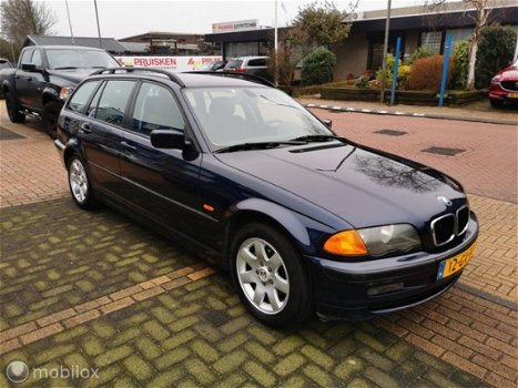 BMW 3-serie Touring - 318i Business - 1