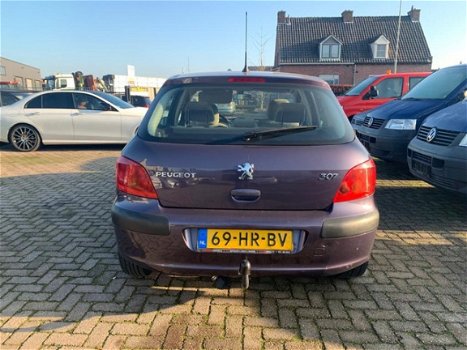 Peugeot 307 - 1.6-16V XT ( LAGE KM / NAP / NW APK / AIRCO / CILMA / 5 DRS ) AUTOMAAT - 1