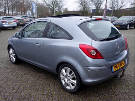 Opel Corsa - 1.4-16V 3Drs Cosmo ECC Elektrisch Schuifkanteldak Parkpilot Afn.Trekhaak Cruisecontrol - 1