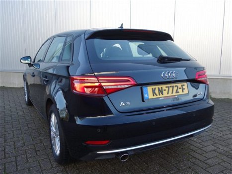 Audi A3 Sportback - 1.6 TDI Sport nieuw model Sport-zetels LED Parksens - 1