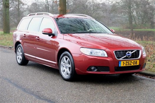 Volvo V70 - 2.0 T5 CNG Bi-Fuel Full Option - 1