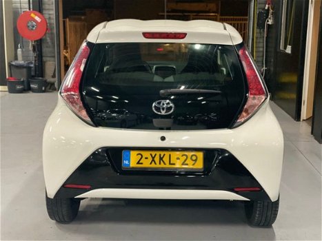 Toyota Aygo - 1.0 VVT-i x-nav 1ste eigenaar nap - 1