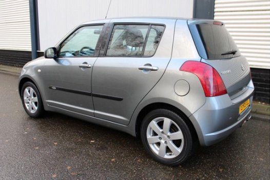 Suzuki Swift - 1.3 GLS /NIEUWE APK/AIRCO - 1