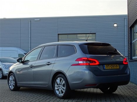 Peugeot 308 - 1.6 BLUEHDI 120PK BLUE LEASE EXECUTIVE, NAVIGATIE, BLUETOOTH, PANORAMADAK - 1