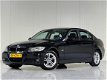 BMW 3-serie - 320i Executive *Klimaatreg*Parkeersens.*Trekhaak - 1 - Thumbnail